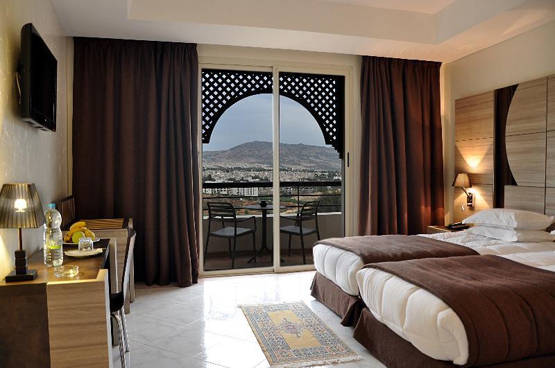 Menzeh Zalagh City Center Фес Экстерьер фото